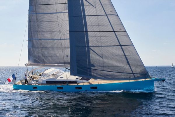 Basyc 70′ – Custom Monocoque