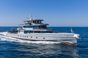CANOA &ndash; MY 164&prime; Explorer